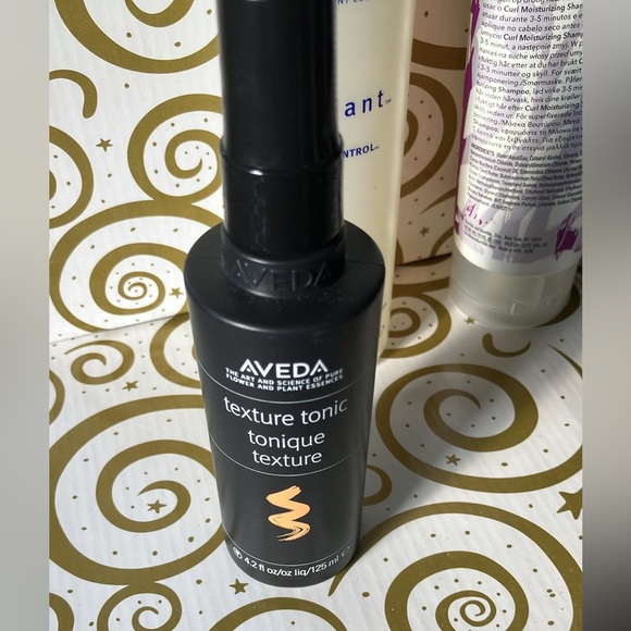 Aveda texture tonic - New - 125mL flawless and amazing for your hair ! - Picture 2 of 6